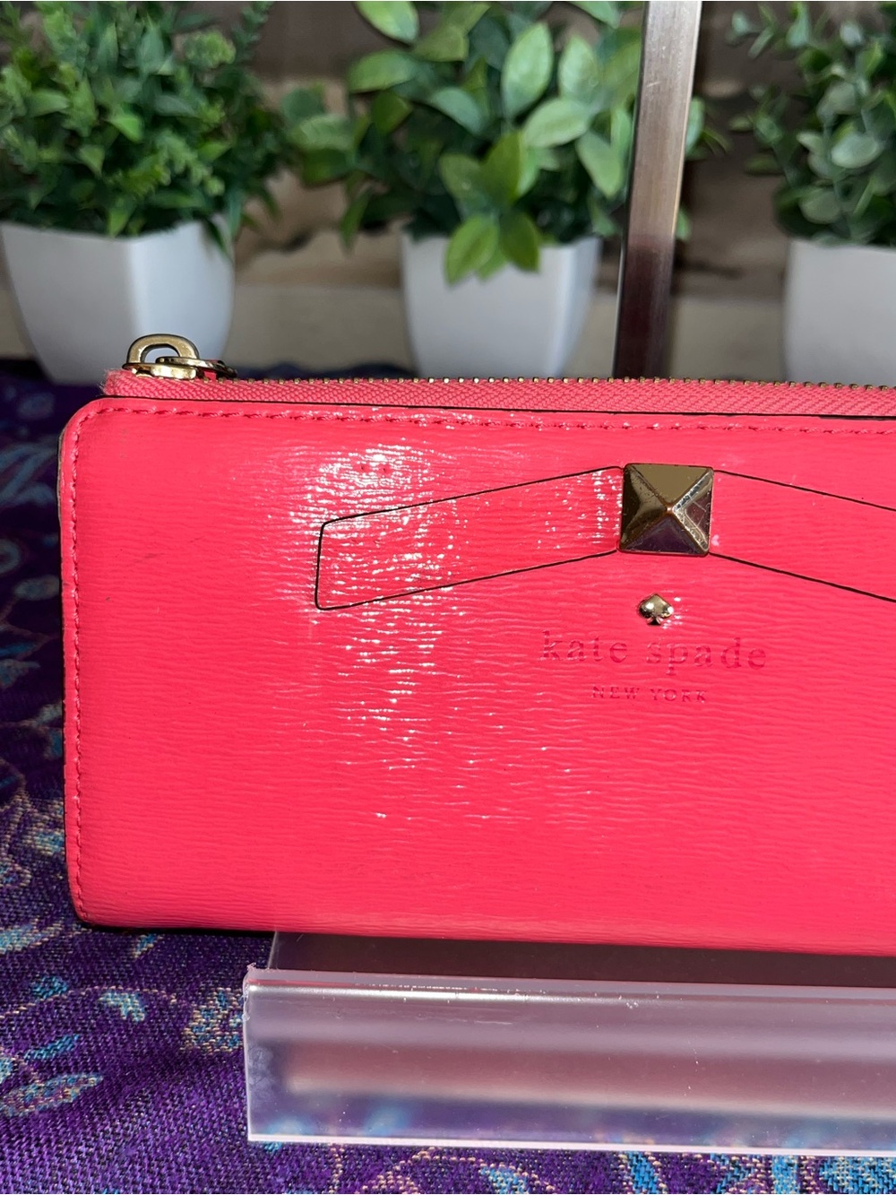 Kate Spade Storybook Zip around wallet - Picture 2 of 10